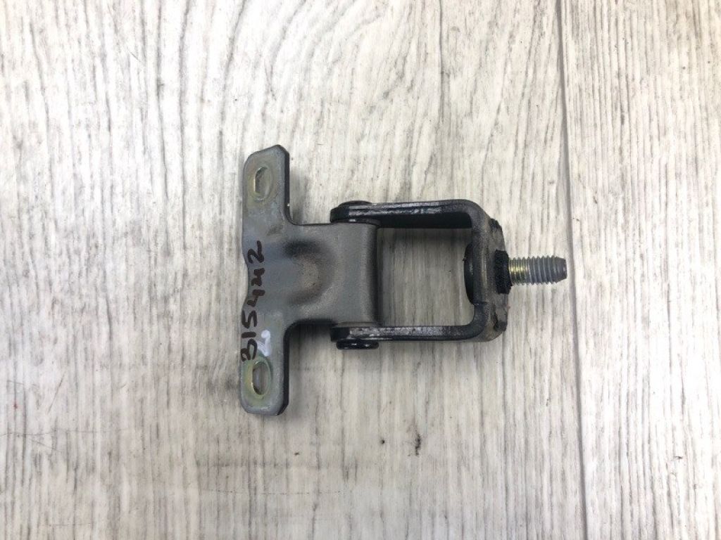 MR556091 | Петля крышки багажника MITSUBISHI OUTLANDER XL 05-13 - Фото 3