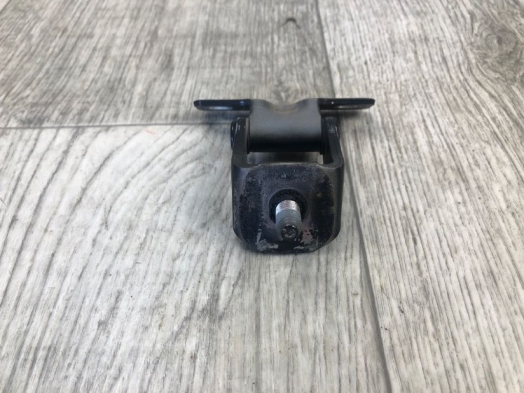 MR556091 | Петля крышки багажника MITSUBISHI OUTLANDER XL 05-13 - Фото 5