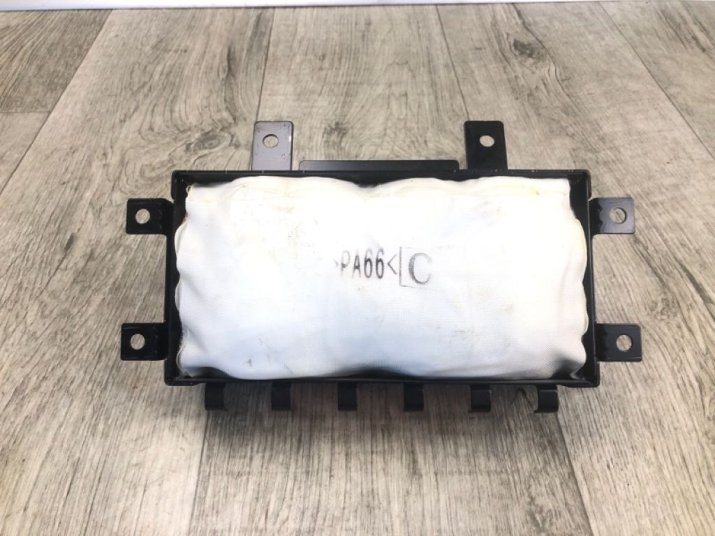 845301M600 | Подушка безпеки пасажира KIA FORTE/CERATO TD 08-13