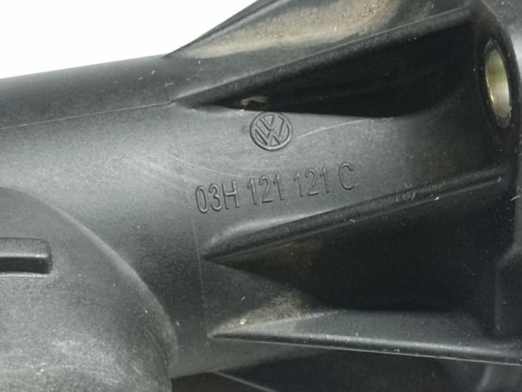 03H 121 121 C | Крышка термостата VOLKSWAGEN TOUAREG 02-10 - Фото 4