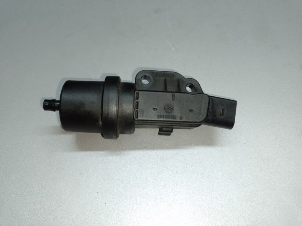 03H 133 759 D | Клапан воздушный VOLKSWAGEN TOUAREG 02-10
