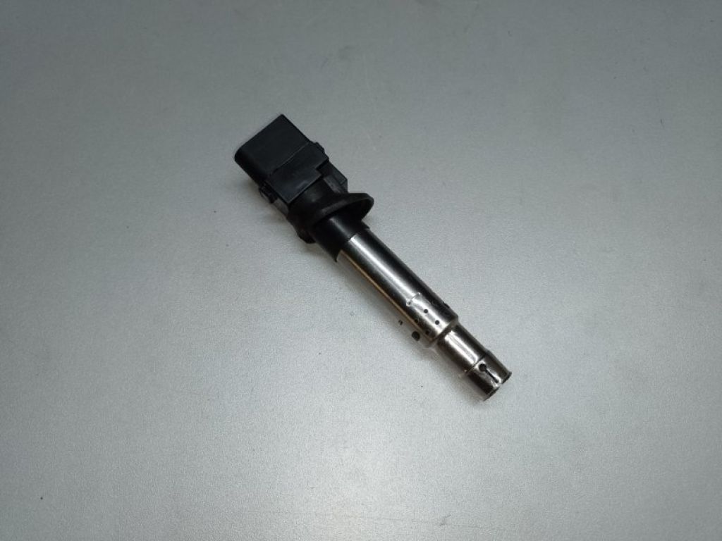 022 905 715 A | Катушка зажигания VOLKSWAGEN TOUAREG 02-10 - Фото 3