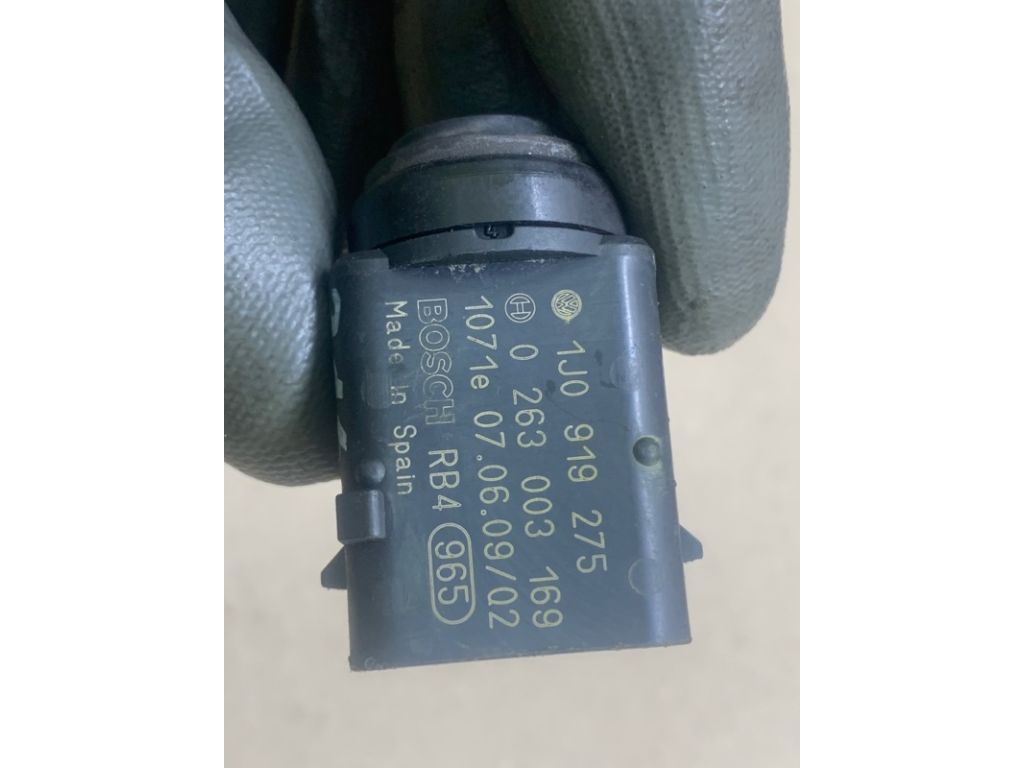 1J0 998 275 B | Датчик парктроніка задн. VOLKSWAGEN TOUAREG 02-10 - Фото 3