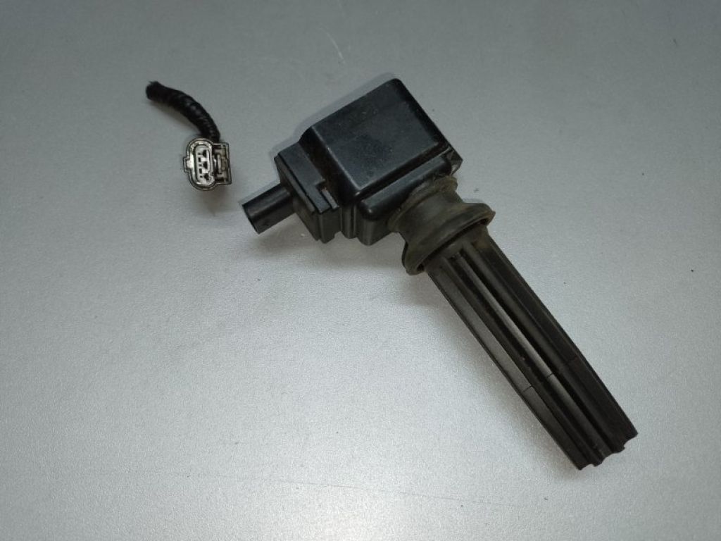 CM5Z-12029-K | Катушка зажигания FORD FOCUS 10-18