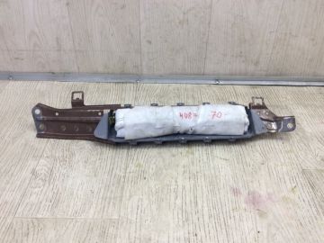 Подушка безопасности в колени прав. TOYOTA CAMRY 70 17-