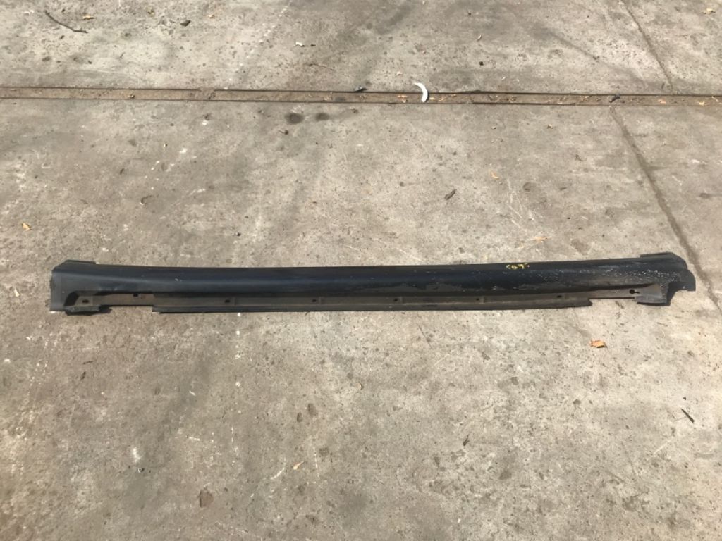 75850-33020-C1 | Накладка порога наружная прав. LEXUS ES300 ES330 01-06