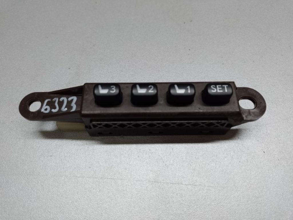 84927-0E020-C0 | Блок кнопок памяти сидений передн. лев. LEXUS RX350/450 09-15