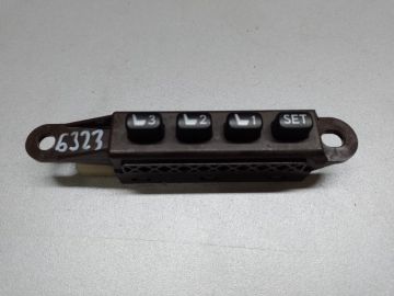 Блок кнопок памяти сидений передн. лев. LEXUS RX350/450 09-15