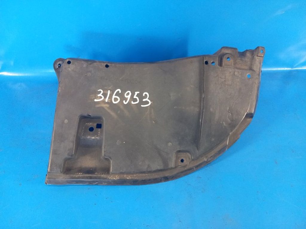 5839947030 | Защита заднего бампера лев. TOYOTA PRIUS 16-