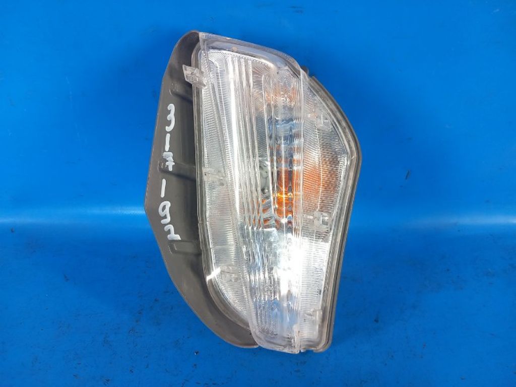 8151147030 | Покажчик повороту лів. TOYOTA PRIUS PLUS 11-14