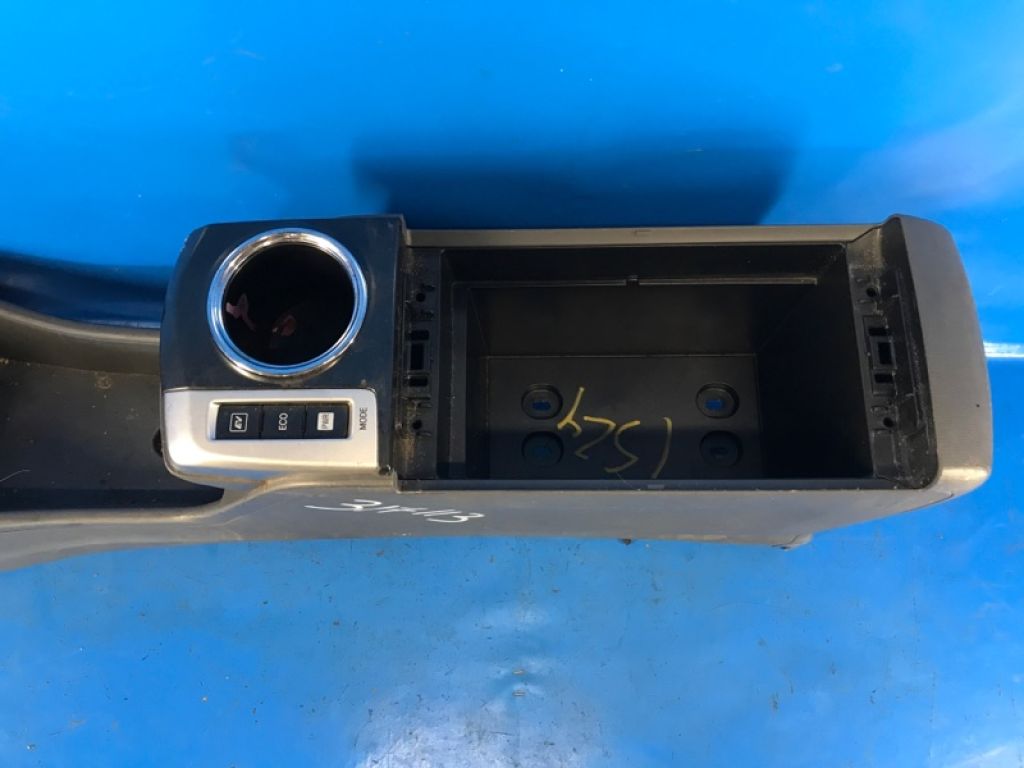 5881047050B0 | Консоль центральная TOYOTA PRIUS PLUS 11-14 - Фото 3