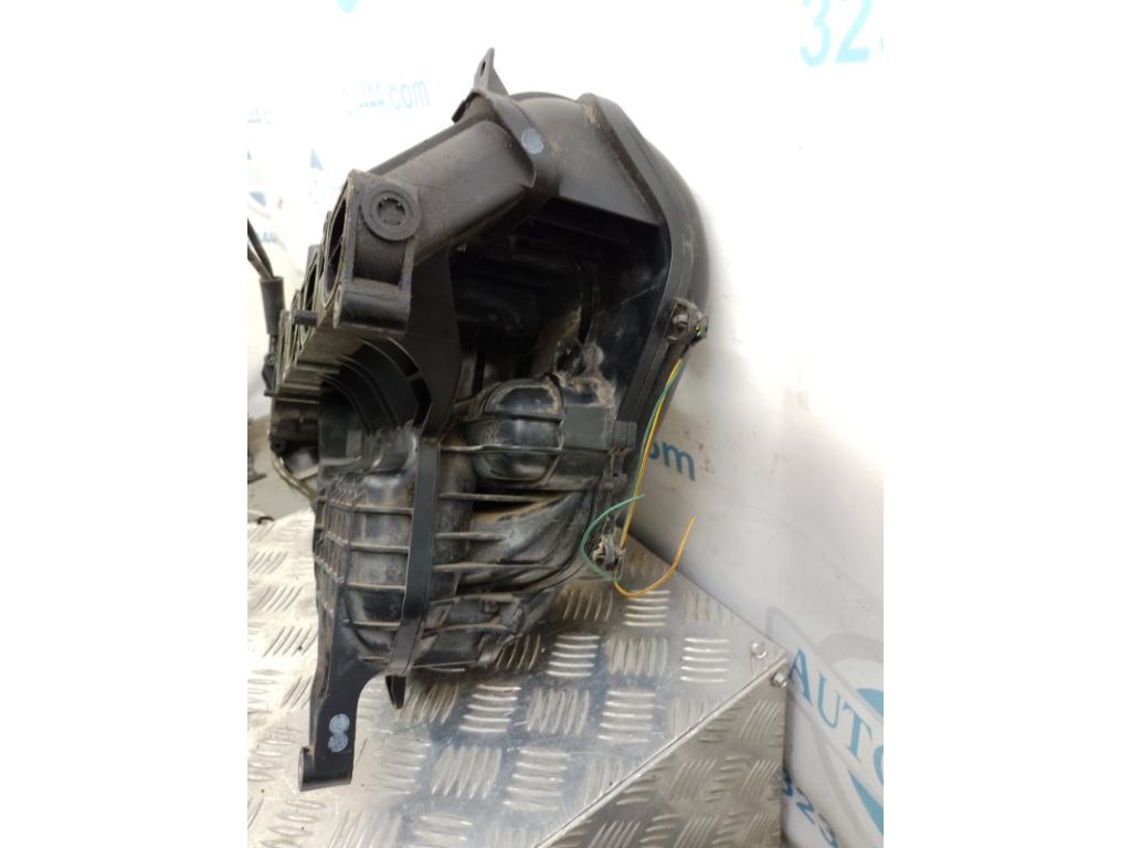 L373-13-100A | Коллектор впускной MAZDA 3 BK 03-08 - Фото 7