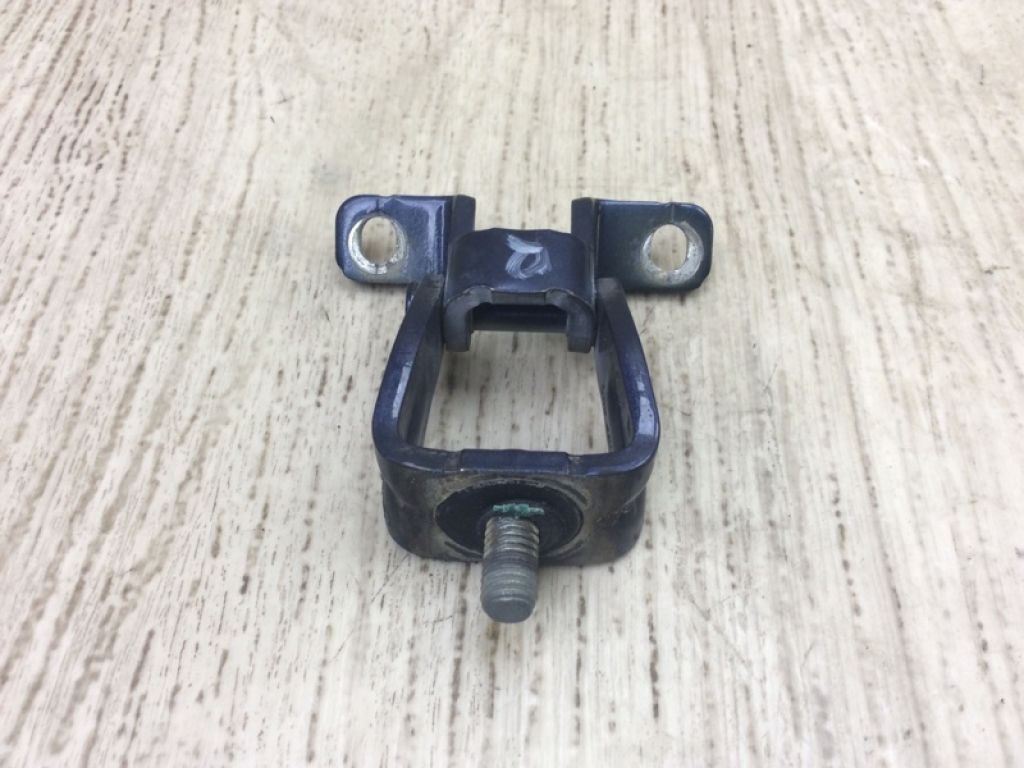 5N0827301 | Петля крышки багажника VOLKSWAGEN TIGUAN 08-17