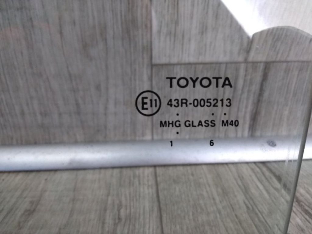68114-33170 | Скло дверей задн. лів. TOYOTA CAMRY 50 12-15 - Фото 3
