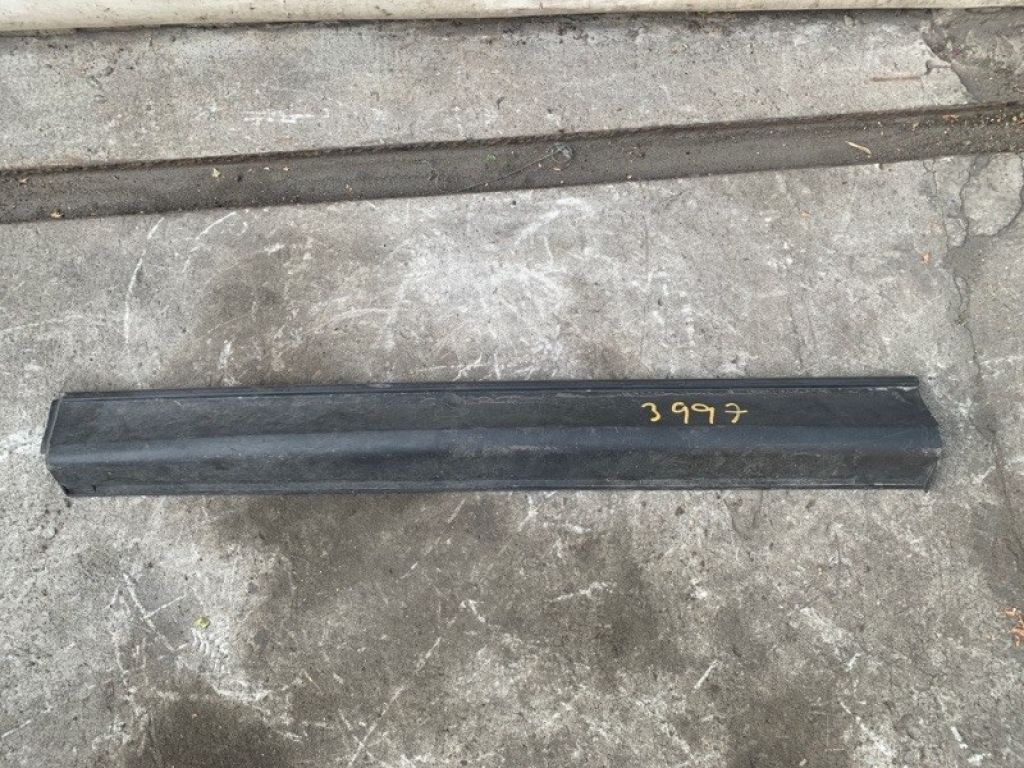 KB7W-51-RB0B | Накладка двери передн. лев. MAZDA CX-5 (KF) 16-21