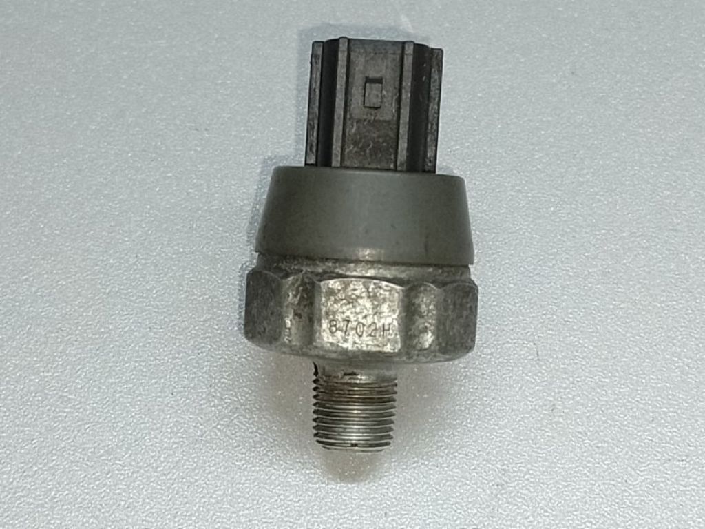 25240-4M40E | Датчик давления масла ДВС INFINITI M35/M45 04-10