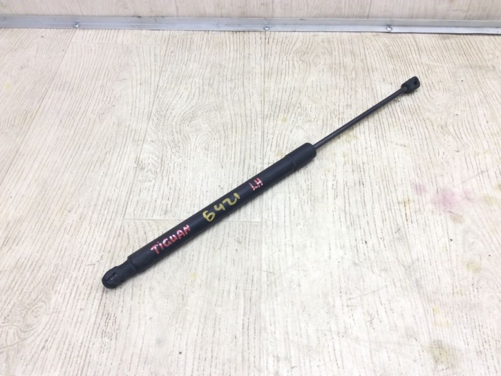 5N0827550D | Амортизатор крышки багажника VOLKSWAGEN TIGUAN 08-17