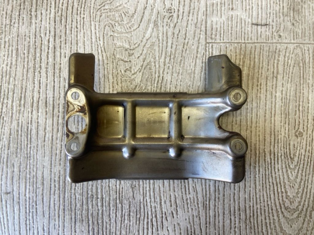 11221-R40-A00 | Маслоотражатель ACURA TSX 08-14