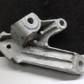 BBM5-39-080B | Кронштейн КПП лів. MAZDA 3 BL 09-13 - Прев'ю 2