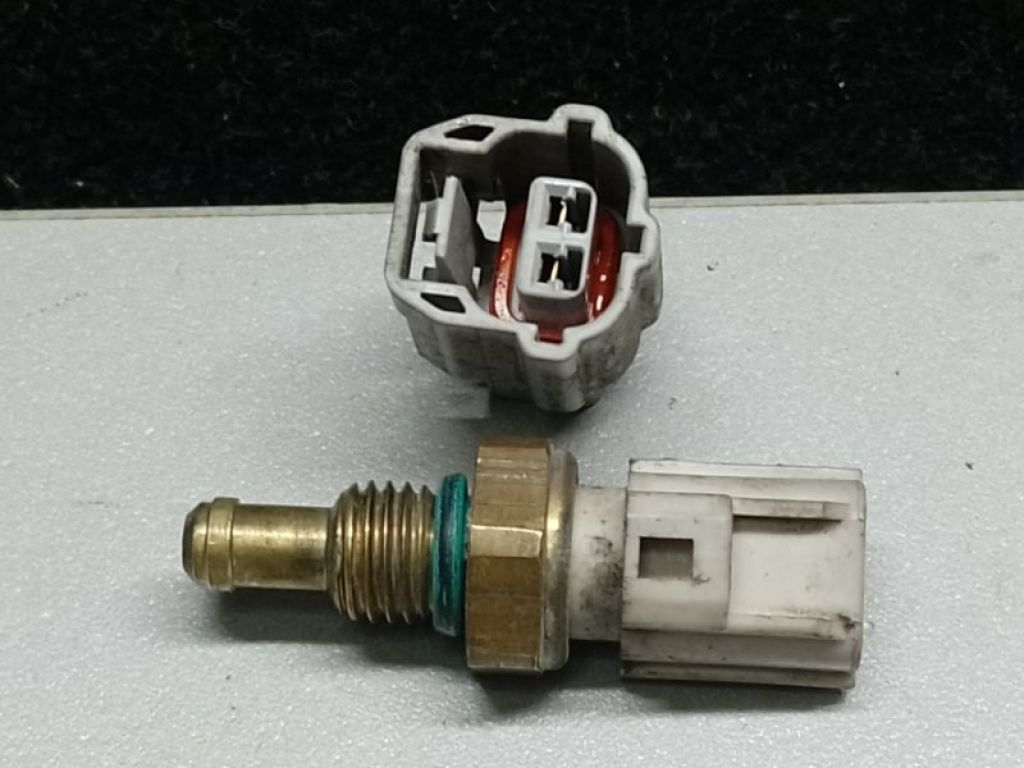 LF01-18-840A | Датчик температури охолоджувальної рідини MAZDA 3 BL 09-13