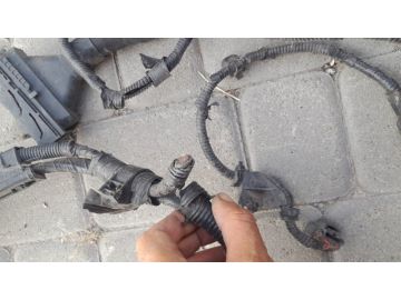 Проводка подкапотная TOYOTA AVENSIS 03-08