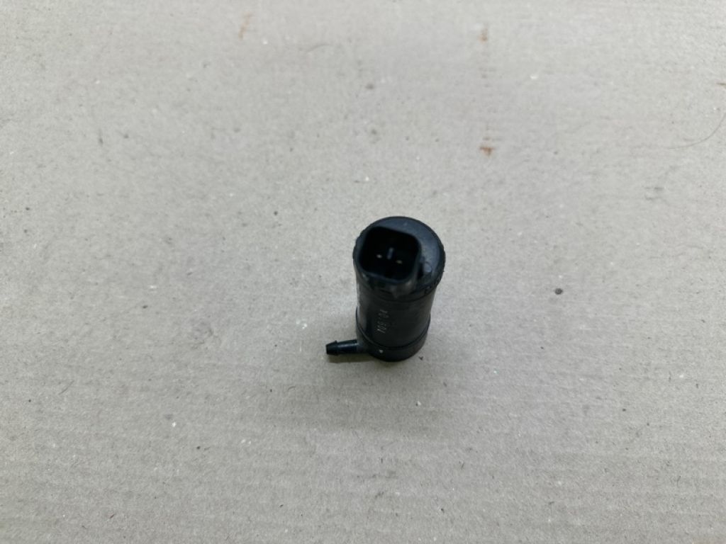 86611AG000 | Насос омивача скла SUBARU OUTBACK 03-09 BP - Фото 3