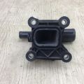 CP9Z-8K556-B | Трійник системи охолодження FORD FOCUS 10-18 - Прев'ю 4