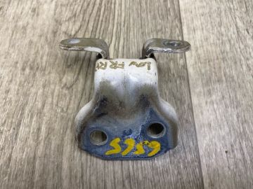 Петля двери нижняя передн. прав. SUBARU LEGACY 09-15 BM