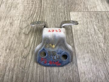 Петля двери нижняя передн. лев. SUBARU LEGACY 09-15 BM