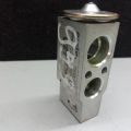 88515-08130 | Клапан кондиціонера передн. TOYOTA SIENNA 11-16 - Прев'ю 2
