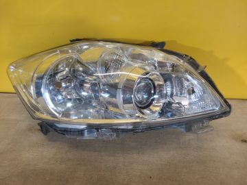 Фара прав. TOYOTA AURIS 06-12