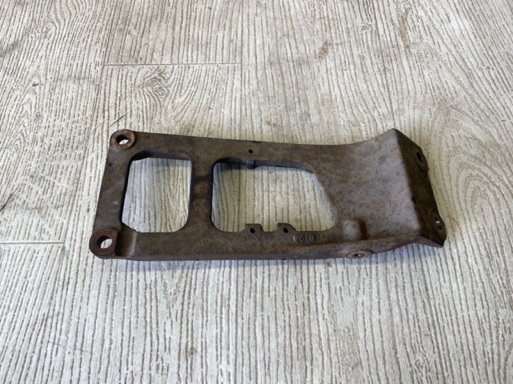 MD310146 | Кронштейн двигателя MITSUBISHI CARISMA 95-04