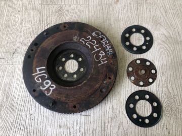 Маховик МКПП MITSUBISHI CARISMA 95-04
