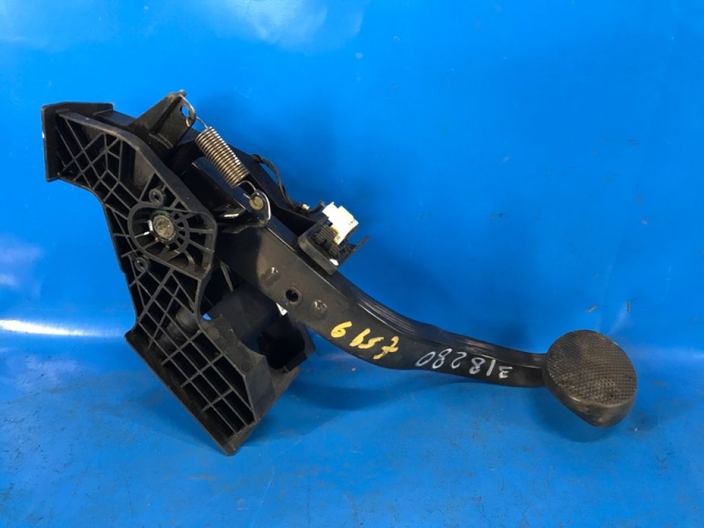 35 00 6854629 | Педаль тормоза MINI COOPER (F56) 14-18