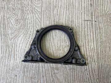 Кришка коленвала MITSUBISHI CARISMA 95-04