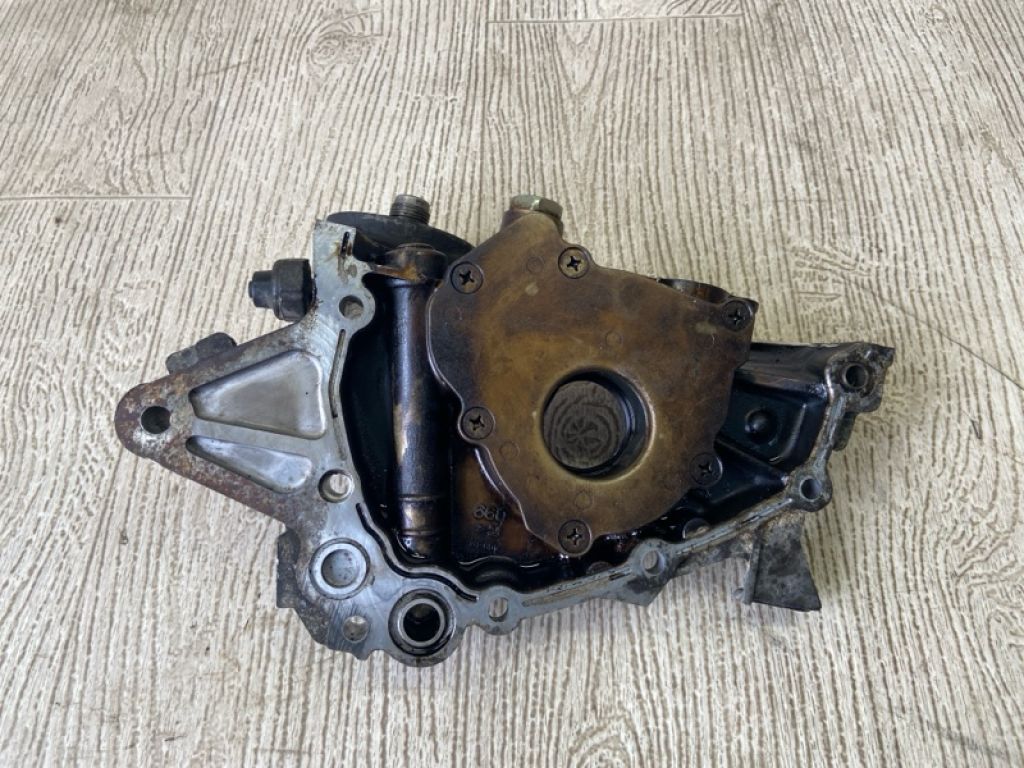 MD321520 | Масляний насос MITSUBISHI CARISMA 95-04