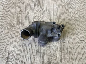 Корпус термостату MITSUBISHI CARISMA 95-04