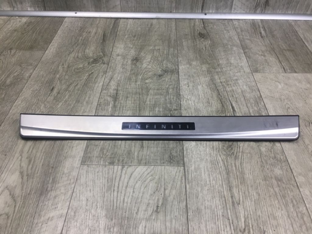 769B0-JK600 | Накладка порога внутрішня передн. прав. INFINITI G25/G35/G37/Q40 06-14