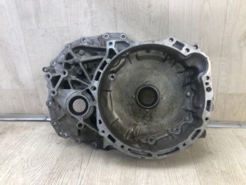 Кришка АКПП передн. MITSUBISHI OUTLANDER XL 05-13