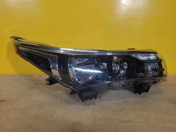 Фара прав. TOYOTA COROLLA 12-19 E180
