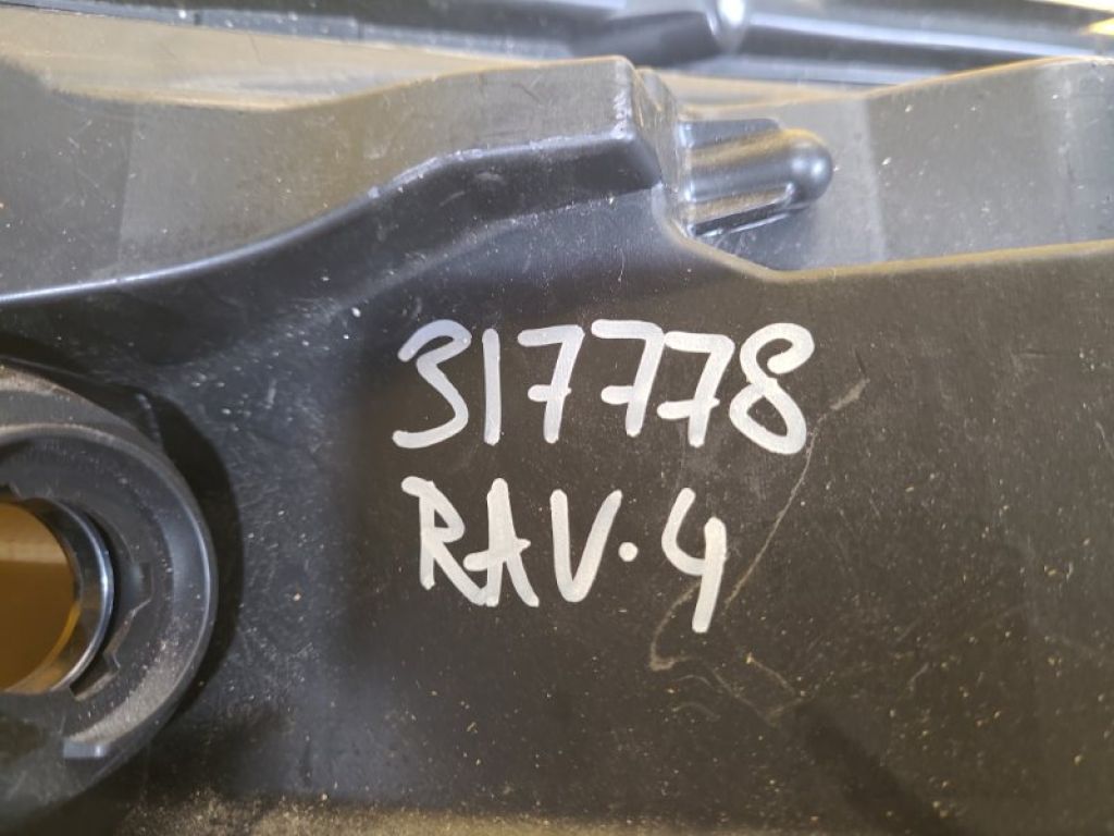 8114542680 | Фара прав. TOYOTA RAV4 13-19 - Фото 2