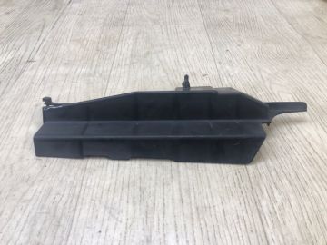 Дефлектор радиатора прав. HONDA CIVIC 4D 06-11