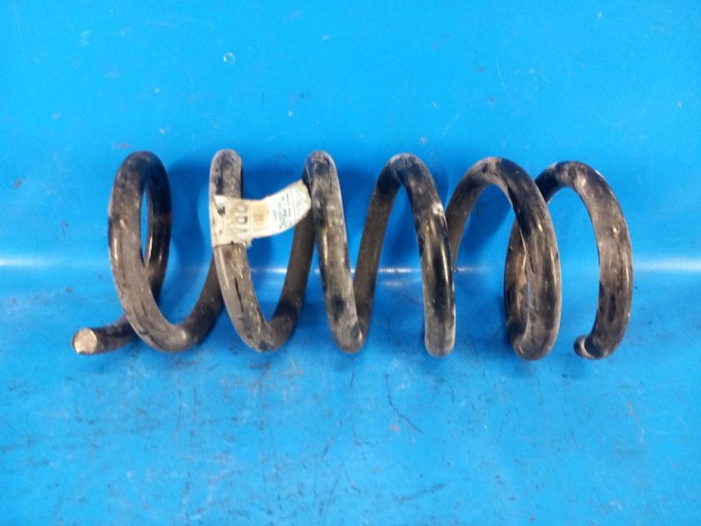 JR3Z-5560-E | Пружина задней подвески FORD MUSTANG 15-