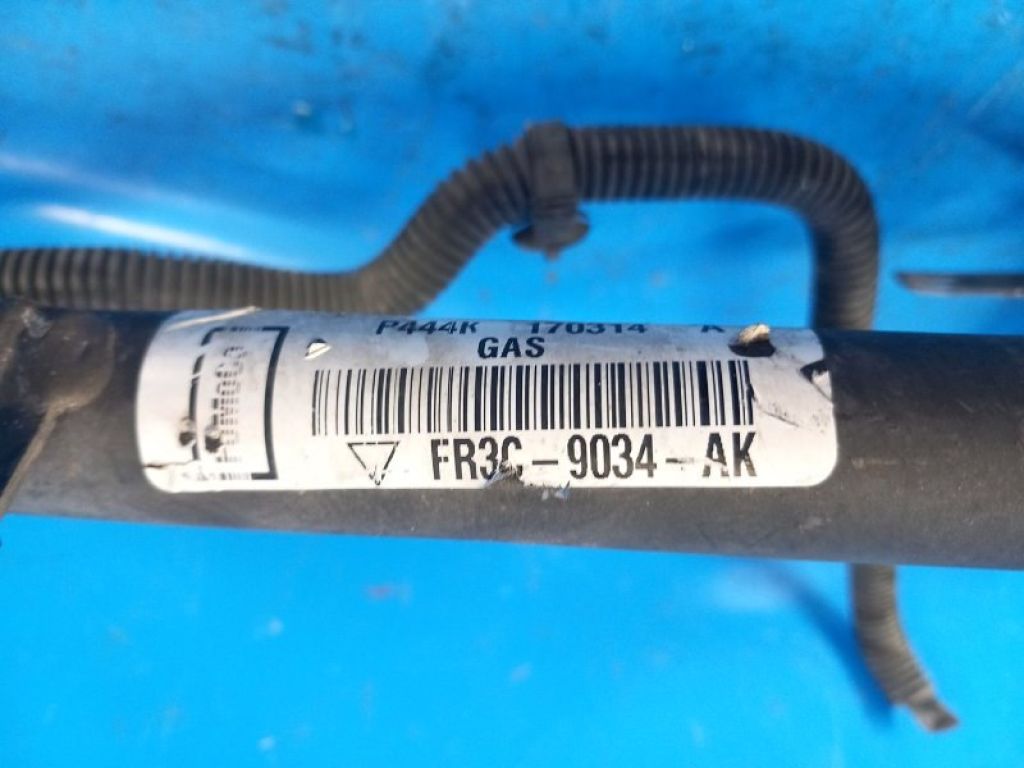 FR3C9034AK | Горловина топливного бака FORD MUSTANG 15- - Фото 2