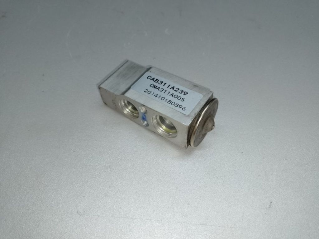 7810A126 | Клапан кондиционера MITSUBISHI LANCER X 10 07-15