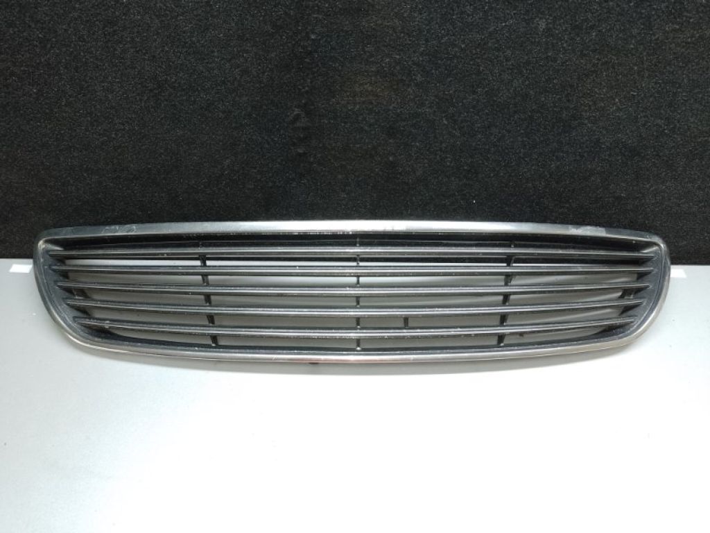 53101-33140 | Решетка радиатора LEXUS ES300 ES330 01-06
