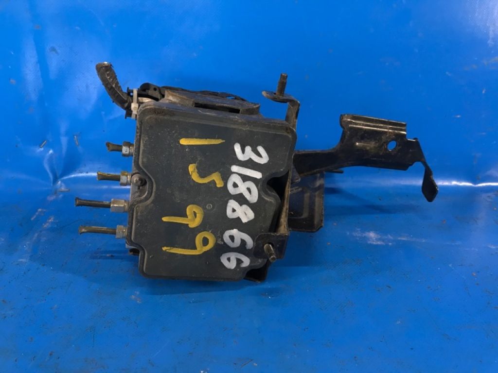 476609AN2A | Блок ABS NISSAN SENTRA B17 12-21