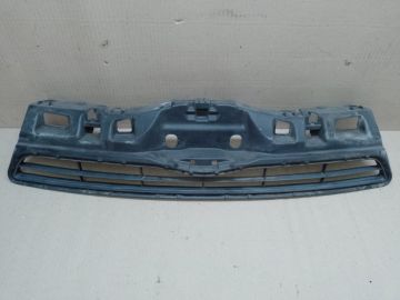 Решітка радіатора TOYOTA PRIUS C/AQUA 11-14