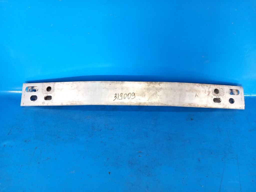 5202147011 | Усилитель переднего бампера TOYOTA PRIUS - 30 09-17