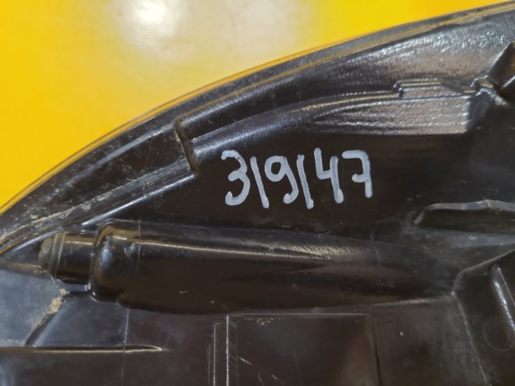 8155042200 | Ліхтар зовнішній прав. TOYOTA RAV4 13-19 - Фото 2